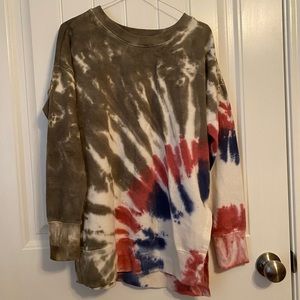 NWOT Tie-Dye Oversized Sweatshirt